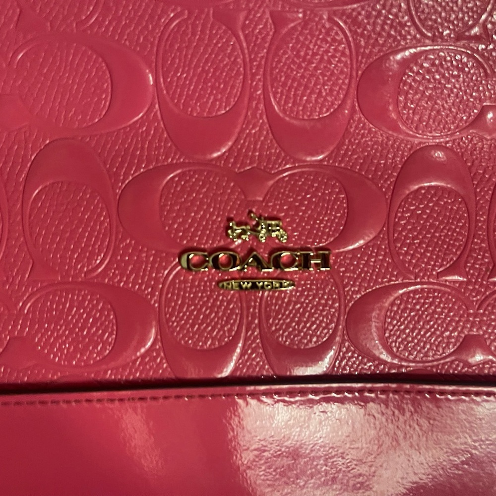 Fabulous Coach Pink Embossed Satchel Bag! - Picture 4 of 13